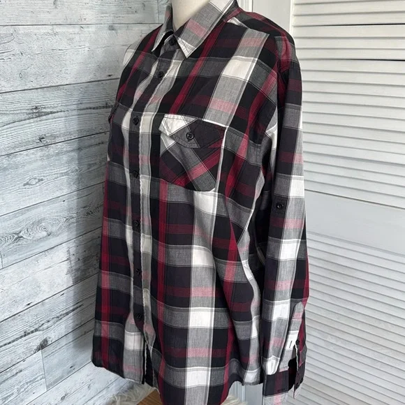 BEVERLY HILLS POLO CLUB BUTTON DOWN CASUAL SHIRT - Picture 4 of 6